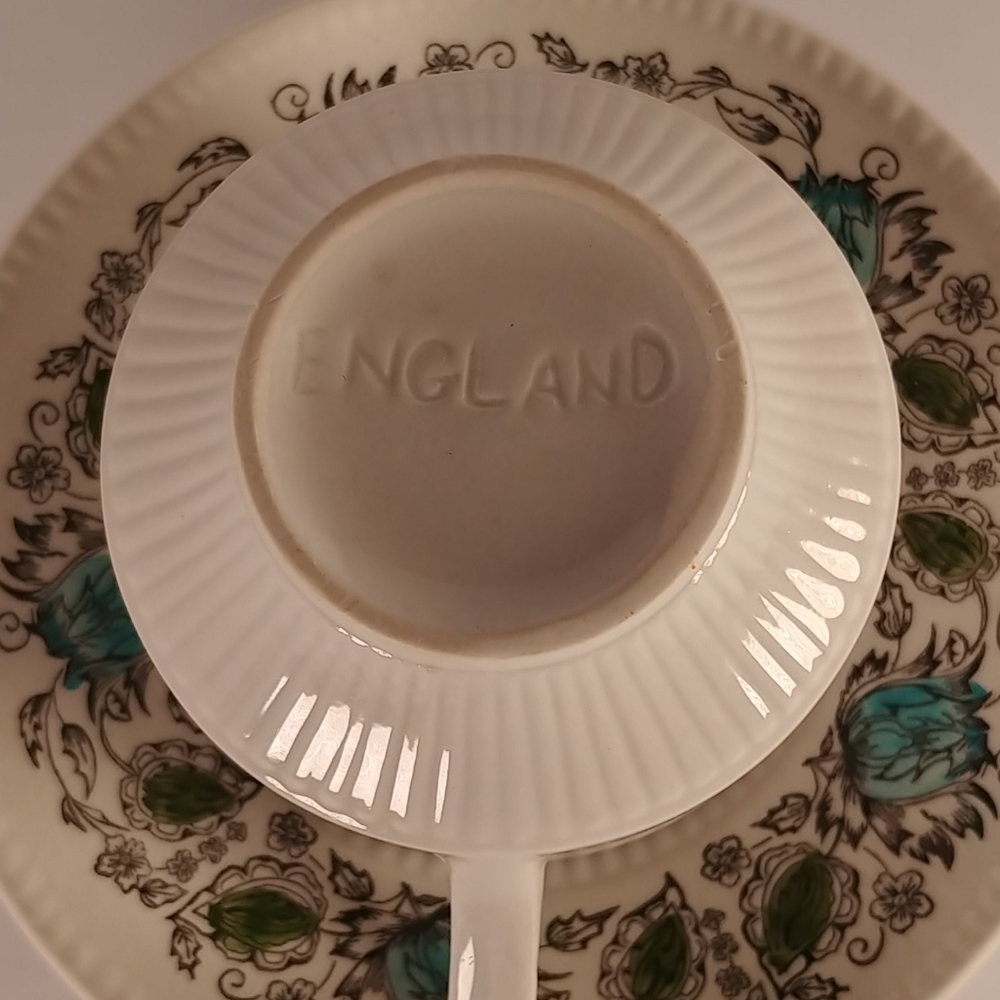 Antique cup set - Picture 2 of 4